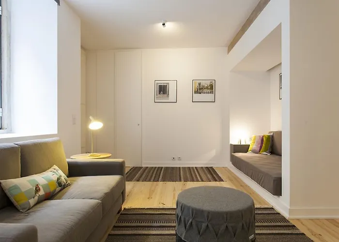 Joivy Cosy 1-bed Flat With Workspace In Santa Catarina, Moments From Luis De Camoes Sq * Lisboa