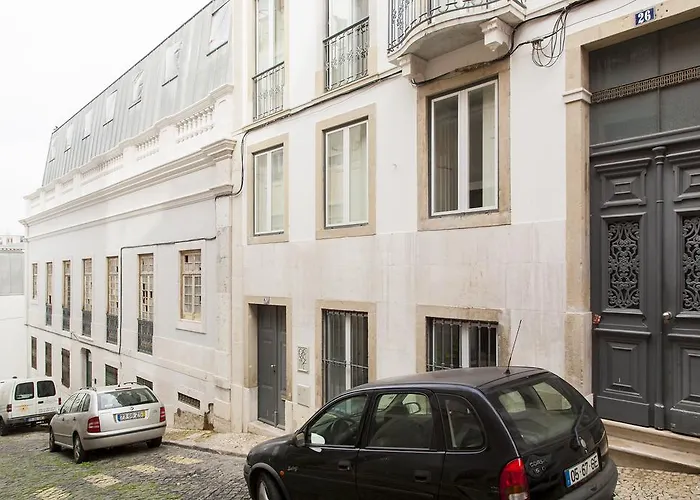 Joivy Cosy 1-bed Flat With Workspace In Santa Catarina, Moments From Luis De Camoes Sq Lejlighed Lisboa