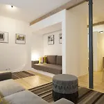 Joivy Cosy 1-bed Flat With Workspace In Santa Catarina, Moments From Luis De Camoes Sq Apartmán *
